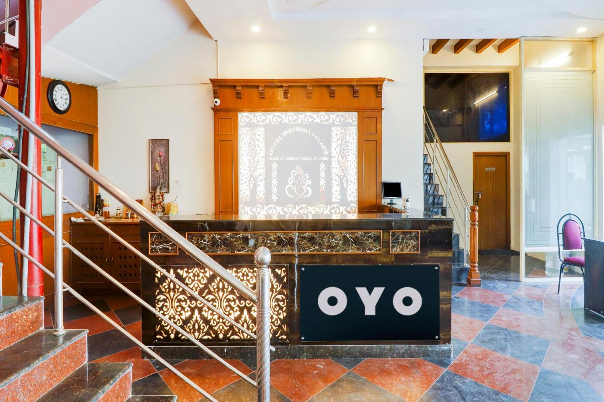 Super Collection O 77115 Vaishnavi Palace ไฮเดอราบัด ภายนอก รูปภาพ