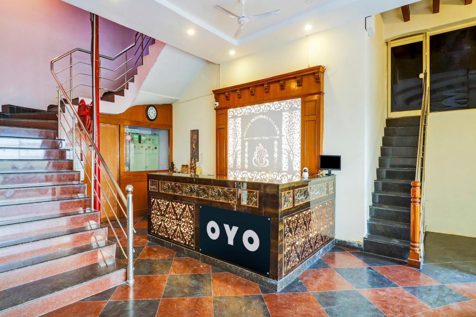 Super Collection O 77115 Vaishnavi Palace ไฮเดอราบัด ภายนอก รูปภาพ